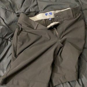 32 W Black Shorts